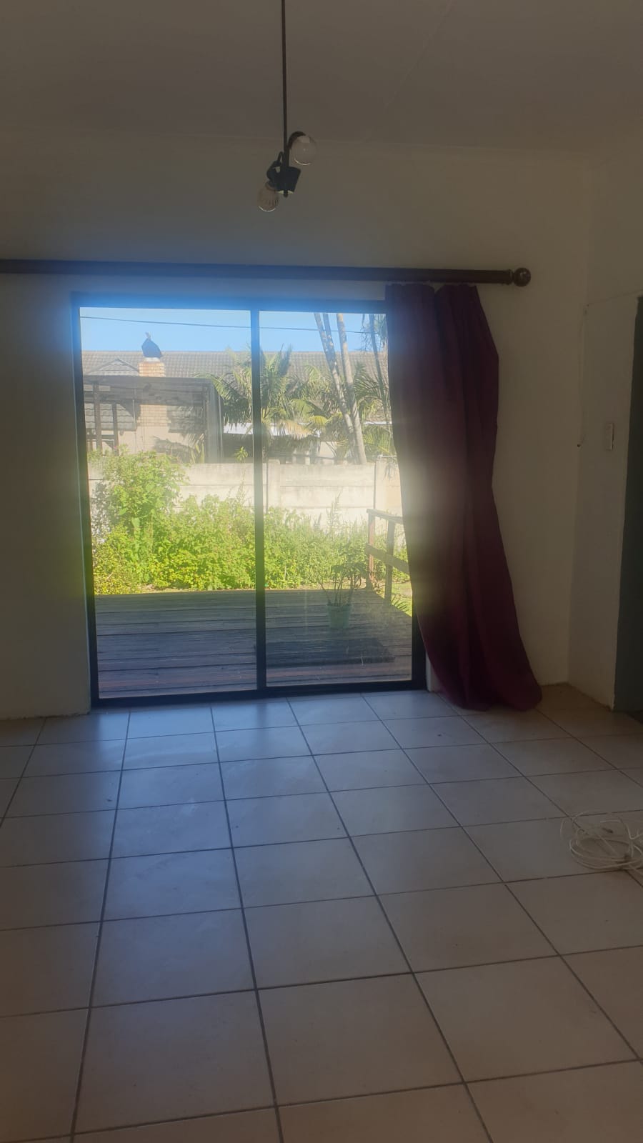 To Let 2 Bedroom Property for Rent in Cambridge Eastern Cape
